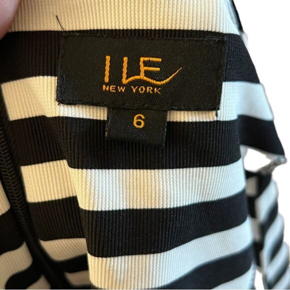 I LE New York Dress‎ - Picture 7 of 7